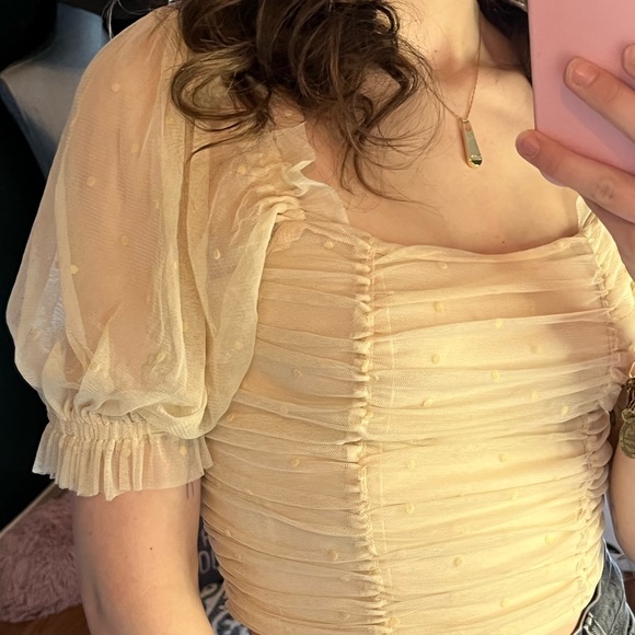 adorable dotted bell cuffed cropped t ✨ - Picture 2 of 4